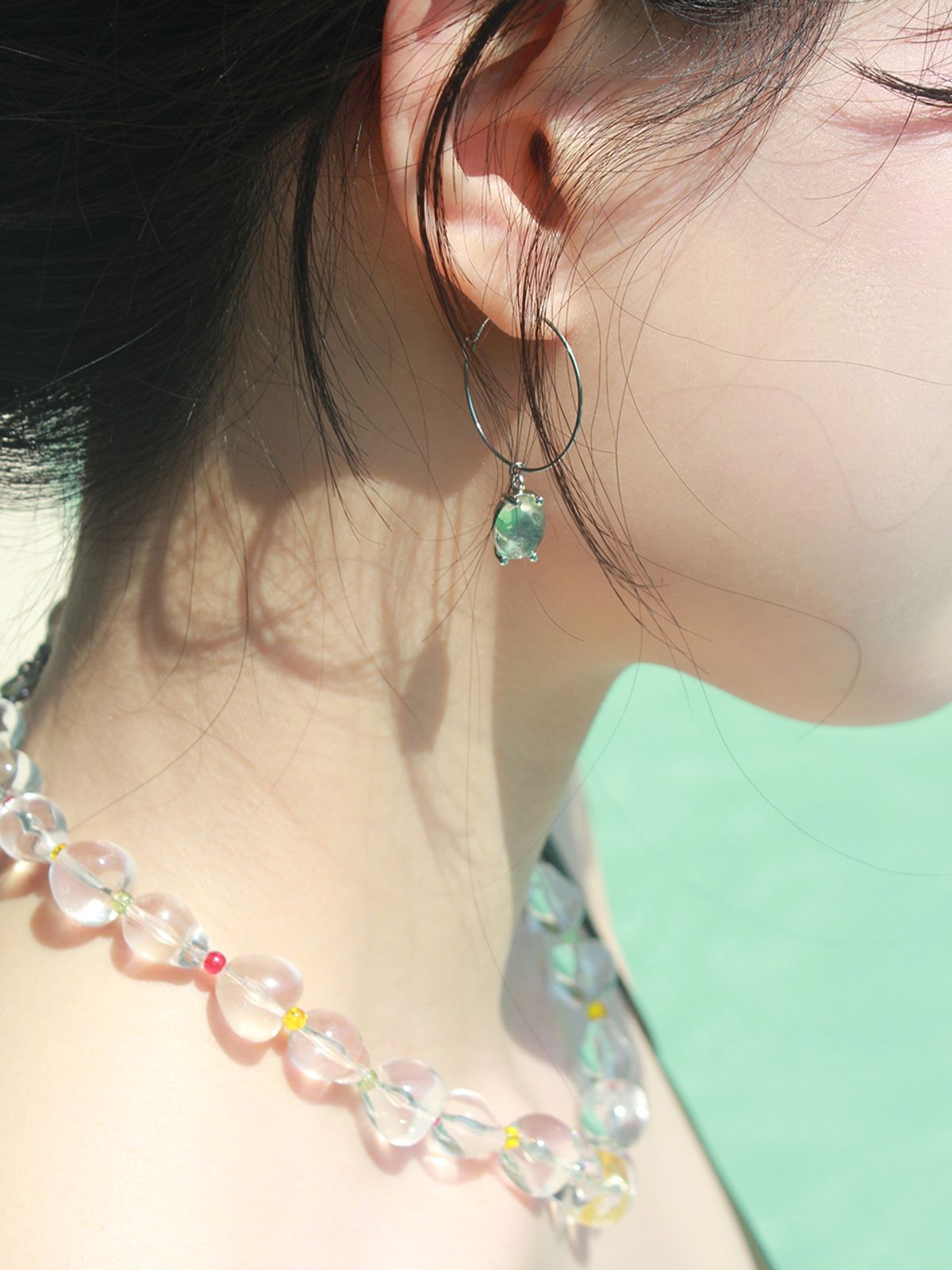 영리영리(YLYL) Nonna hoop earrings, EMERALD