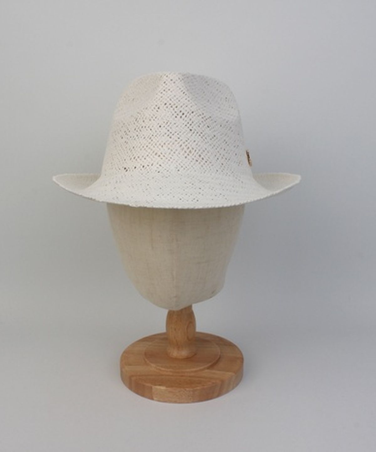 유니버셜 케미스트리(UNIVERSAL CHEMISTRY) BU Summer White Simple Long Fedora 여름페도라