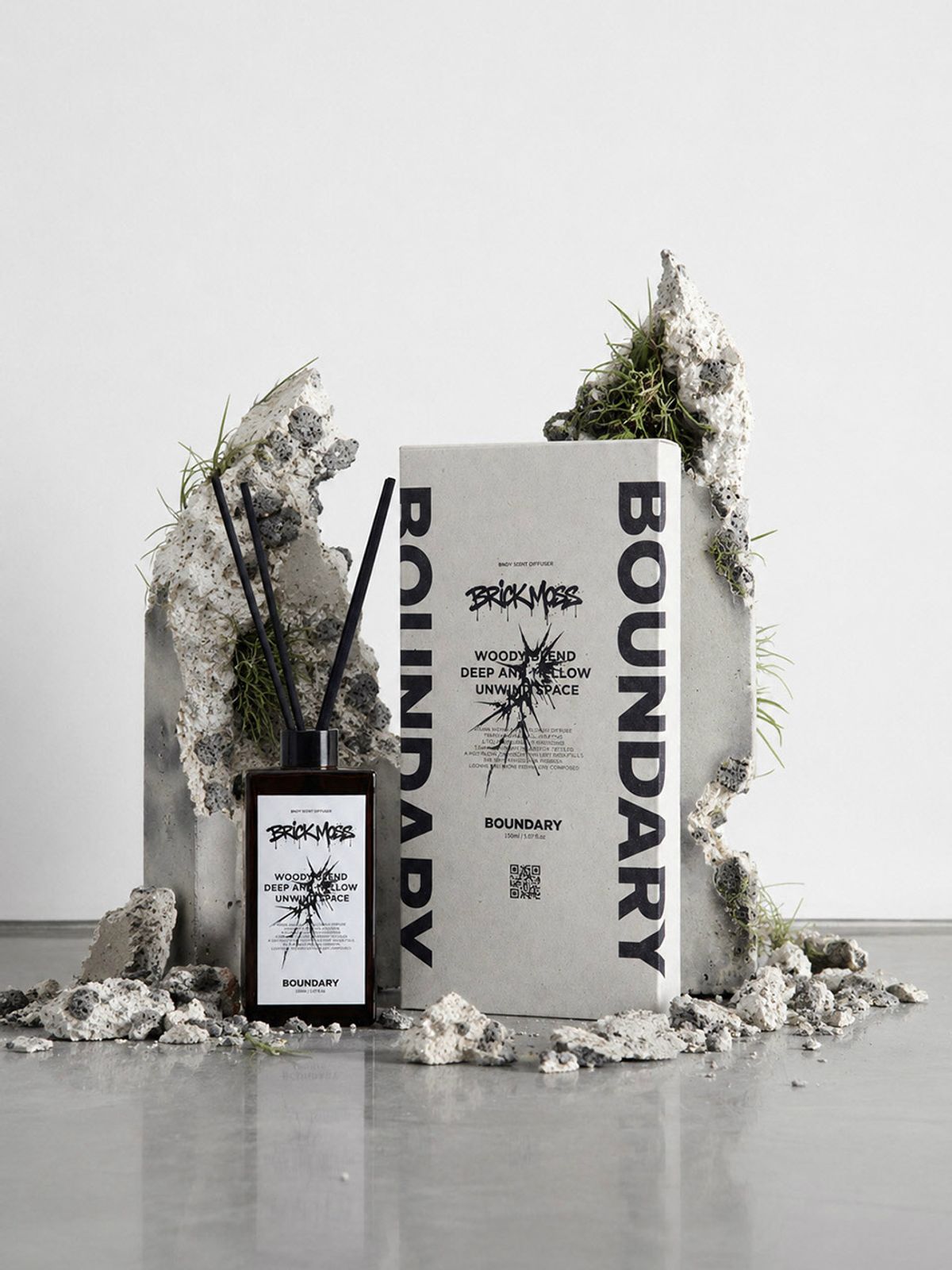 바운더리(BOUNDARY) SIGNATURE BRICK MOSS DIFFUSER_BLACK