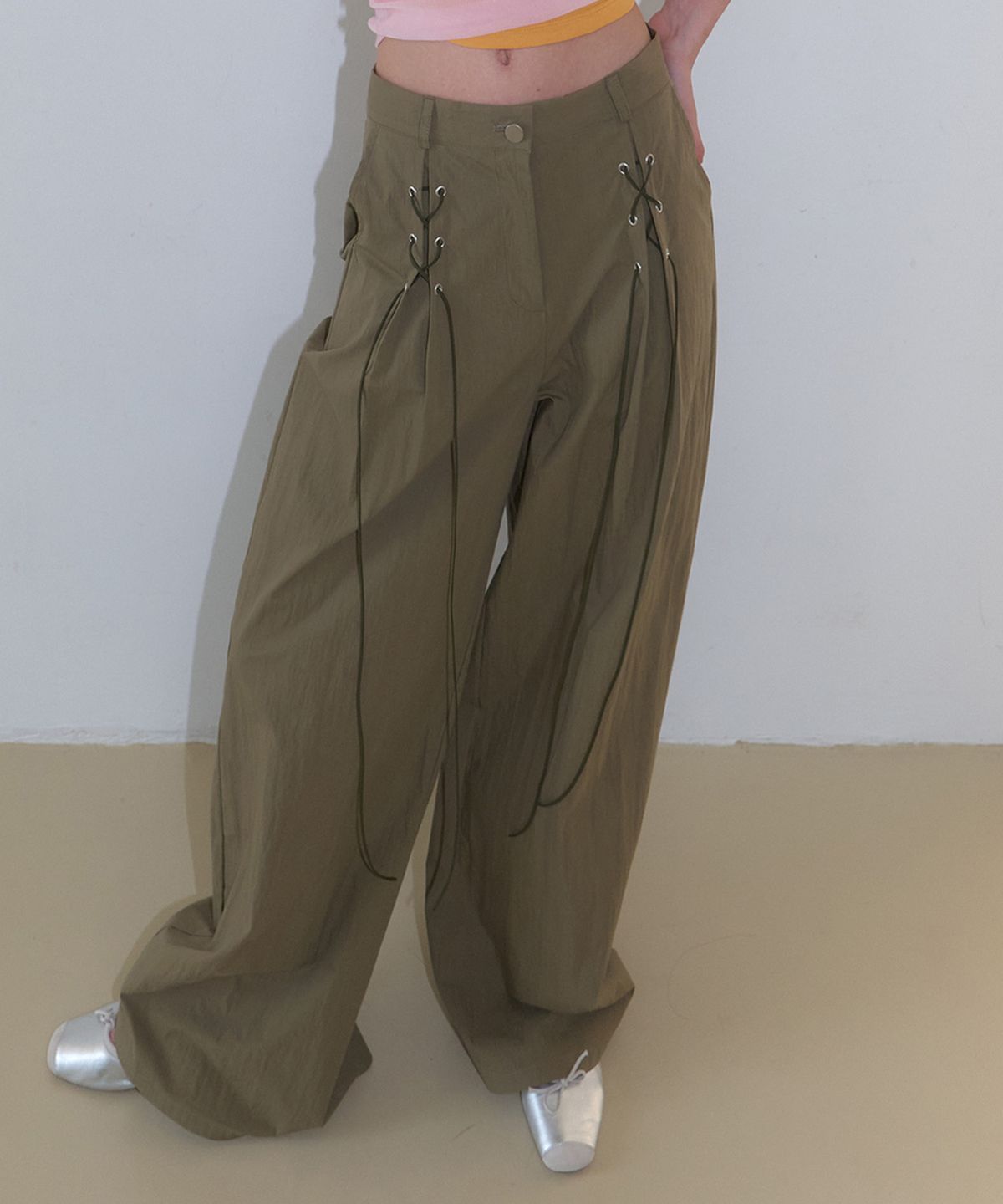 그리트(GREET) 헤이시 아일렛 핀턱 팬츠_Hazy Pants_Khaki