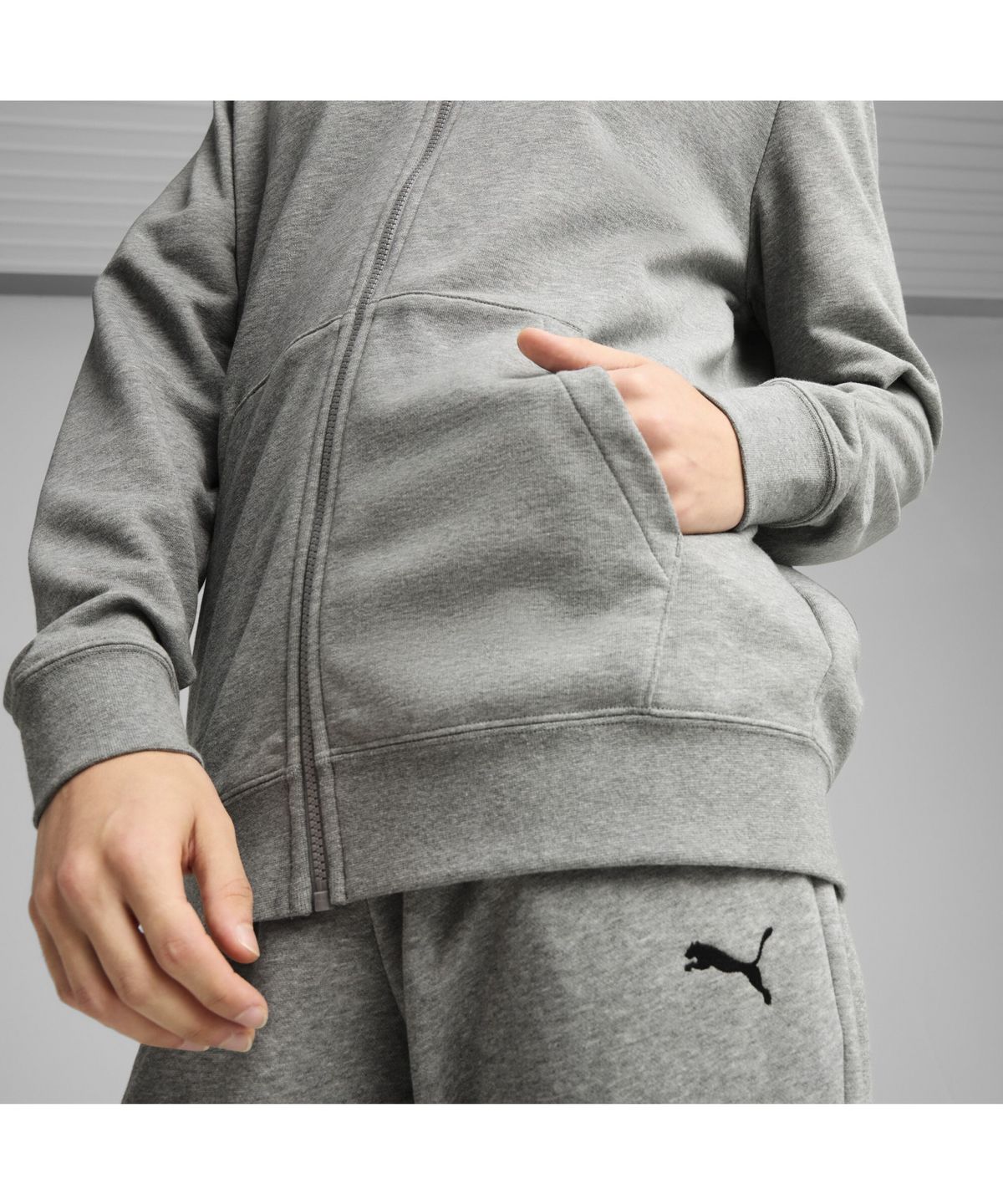 푸마(PUMA) ESS Full-Zip Hoodie TR (68259203)