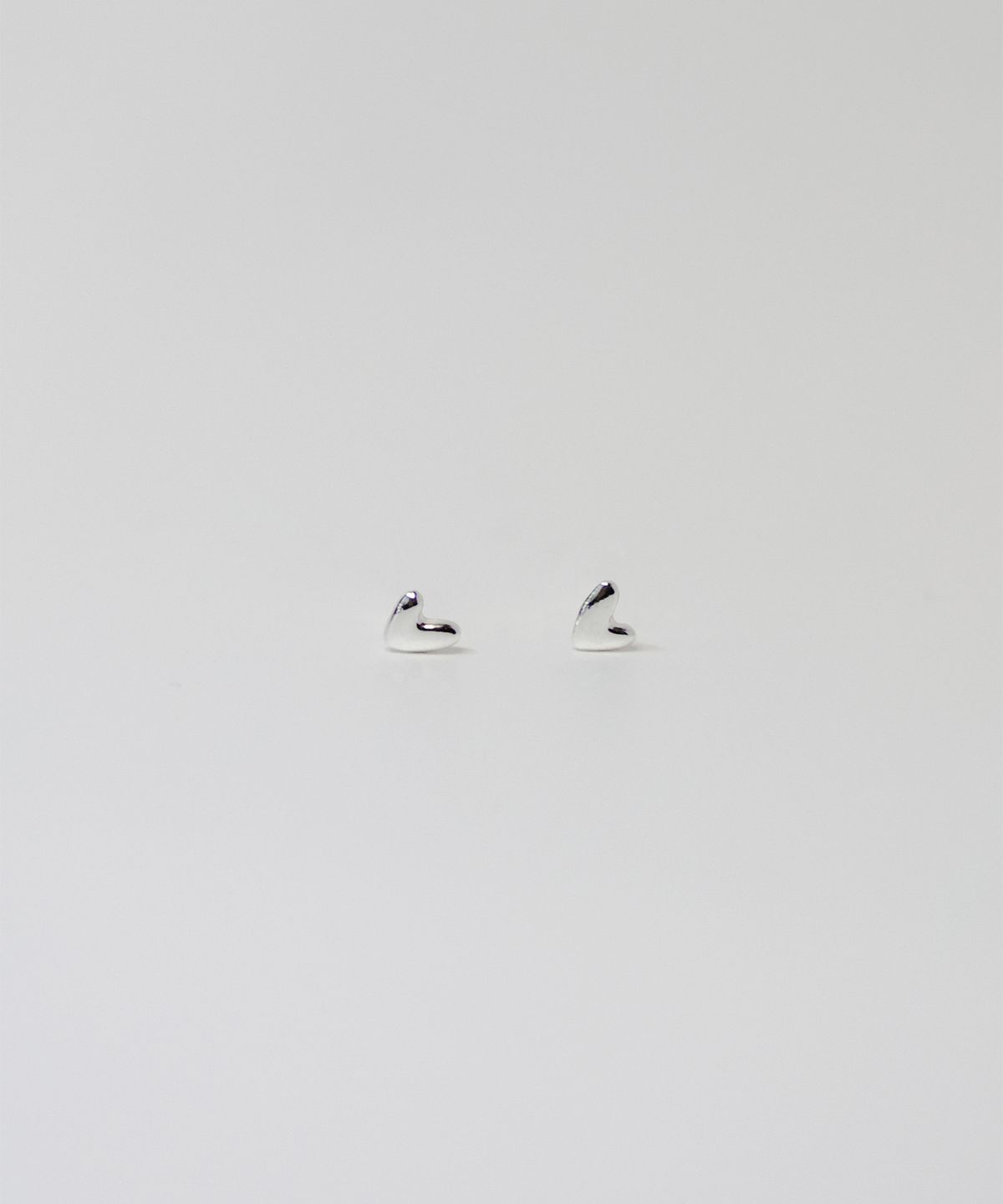 페브오어(FEBOR) Fond stud earring_silver