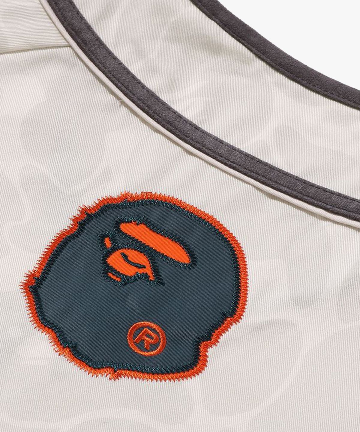 베이프(BAPE) 솔리드 카모 멀티 로고 베이스볼 SS 셔츠(M) IVORY