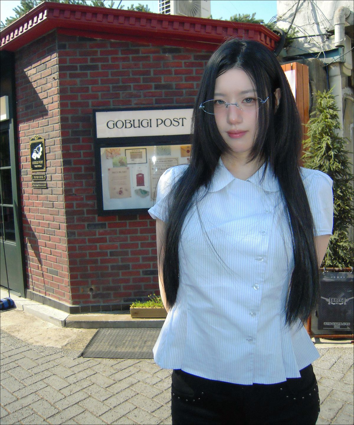 미쏘(MIXXO) 라운드카라 스트라이프 셔츠_MIWYAG608G MIWYAG90QG