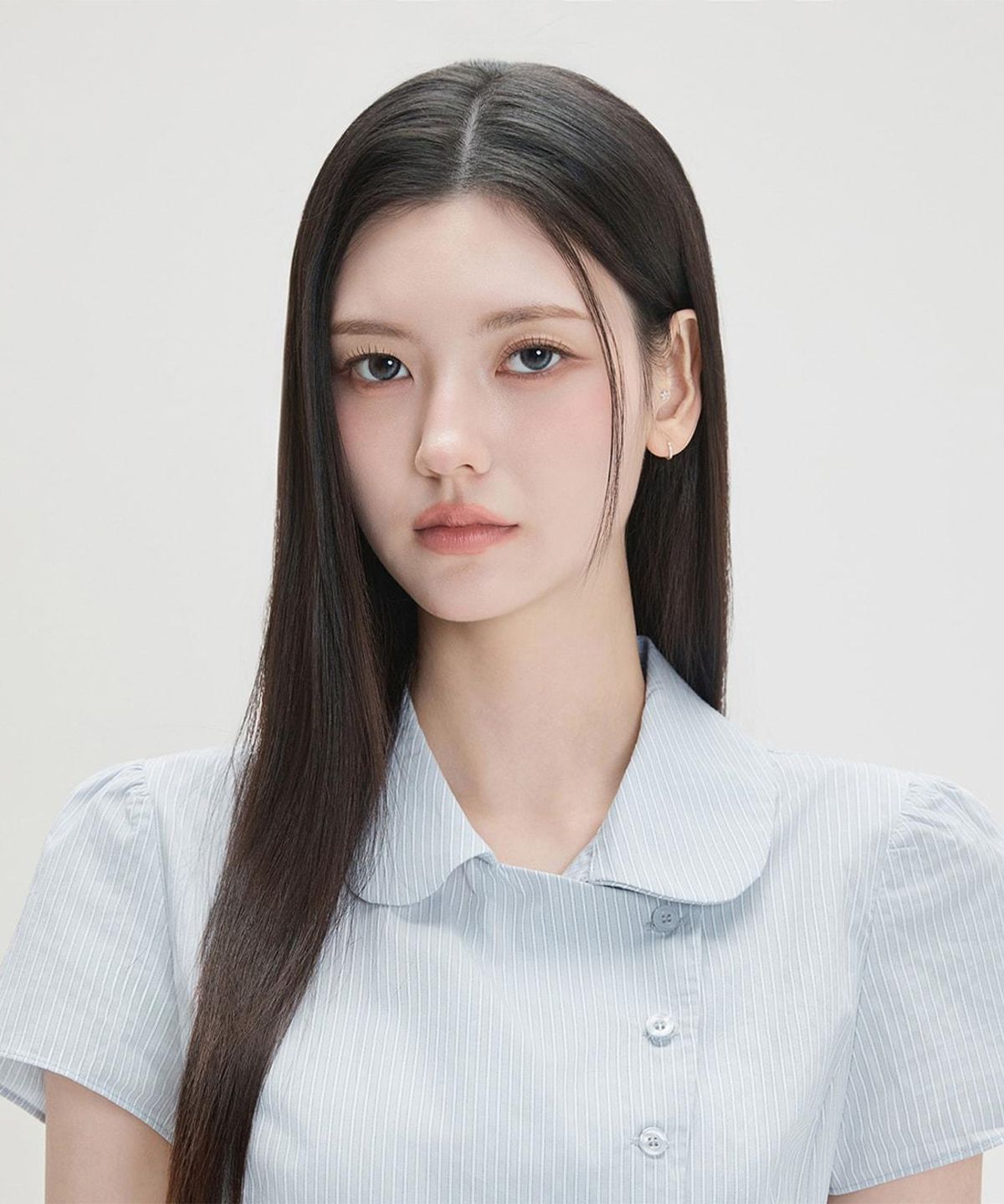 미쏘(MIXXO) 라운드카라 스트라이프 셔츠_MIWYAG608G MIWYAG90QG