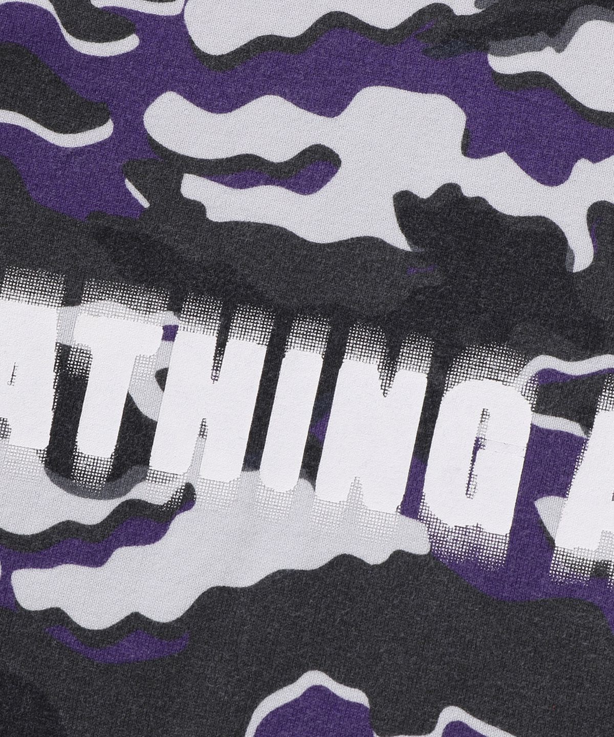 베이프(BAPE) 글리치 우드랜드 카모 헤비 워시 BATHING APE 크롭 핏 나시(M) PURPLE