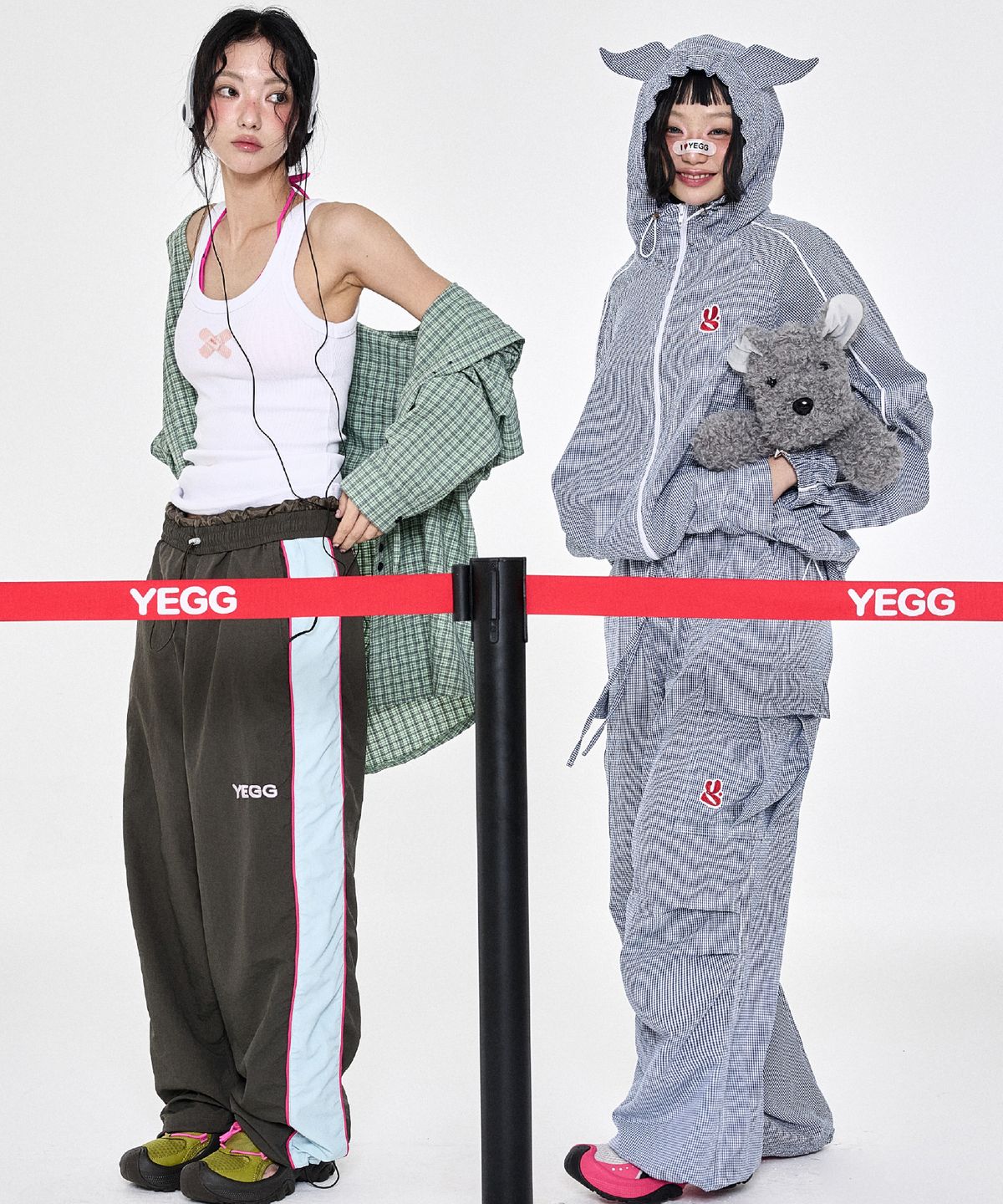예그(YEGG) 나일론 트랙 팬츠 카키