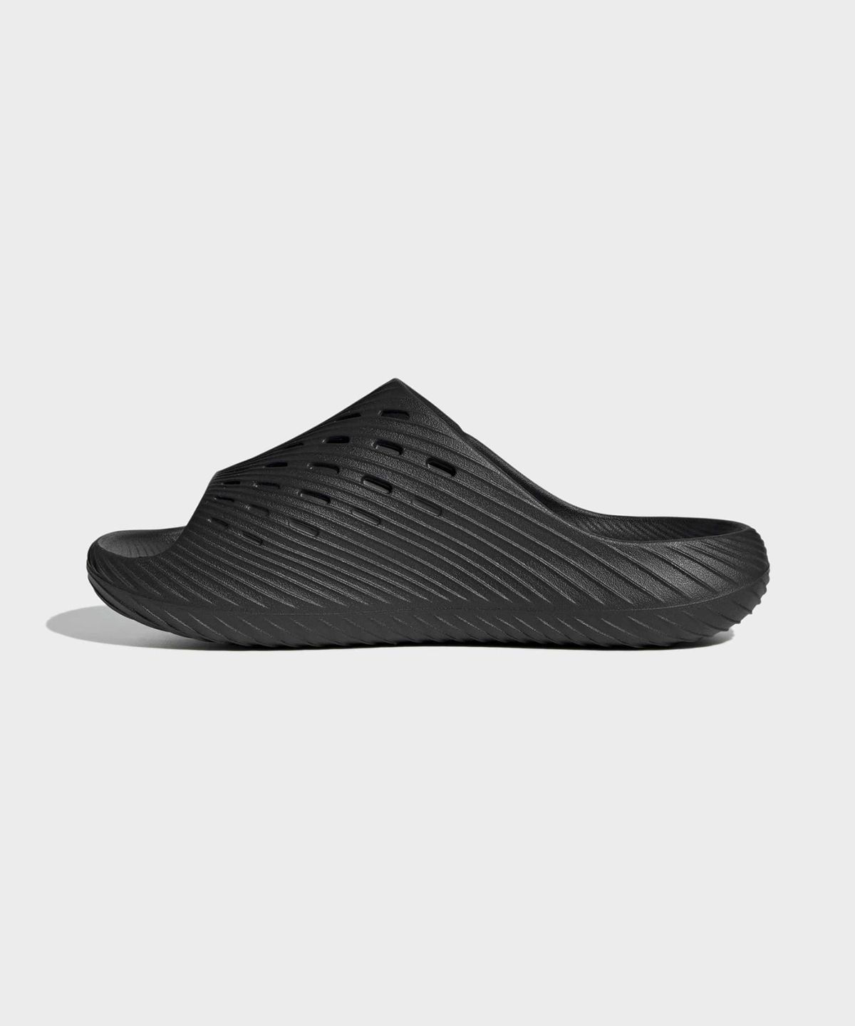 아디다스(ADIDAS) 퓨어칠 - 블랙:화이트 / KH6414