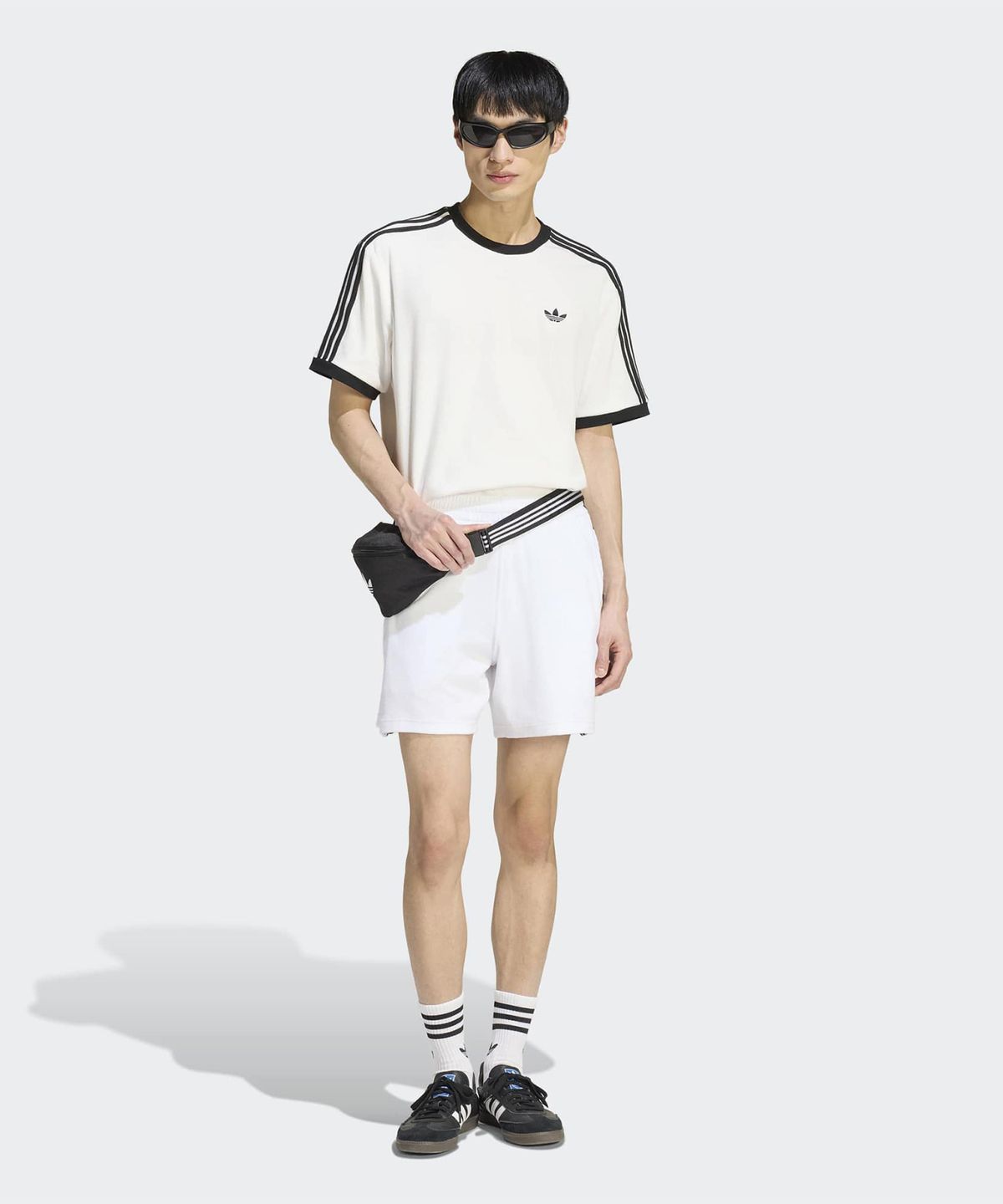 아디다스(ADIDAS) 테리 캘리 티 - 클라우드화이트:블랙 / KW7400