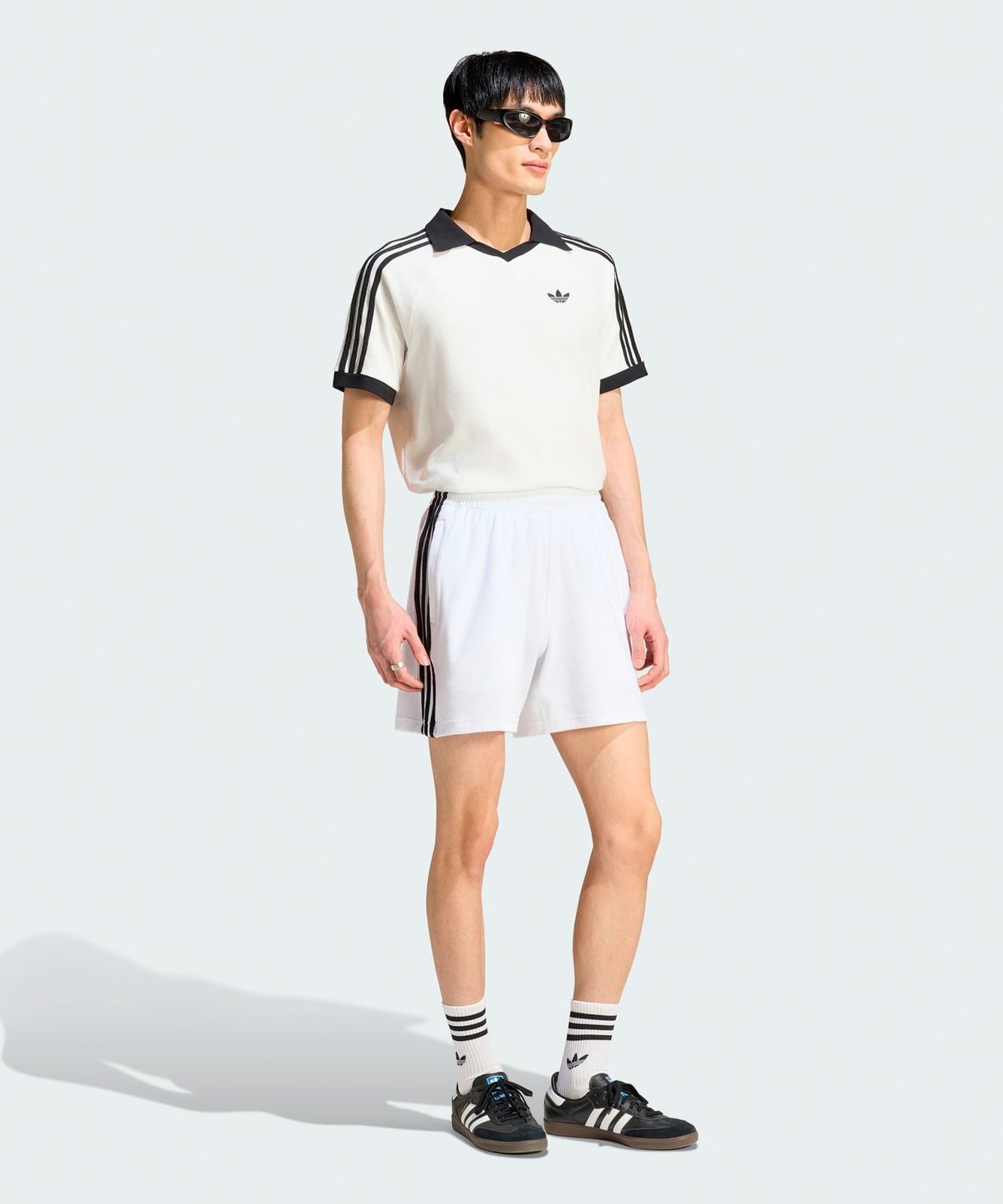 아디다스(ADIDAS) 테리 숏 팬츠 - 화이트 / KW7408