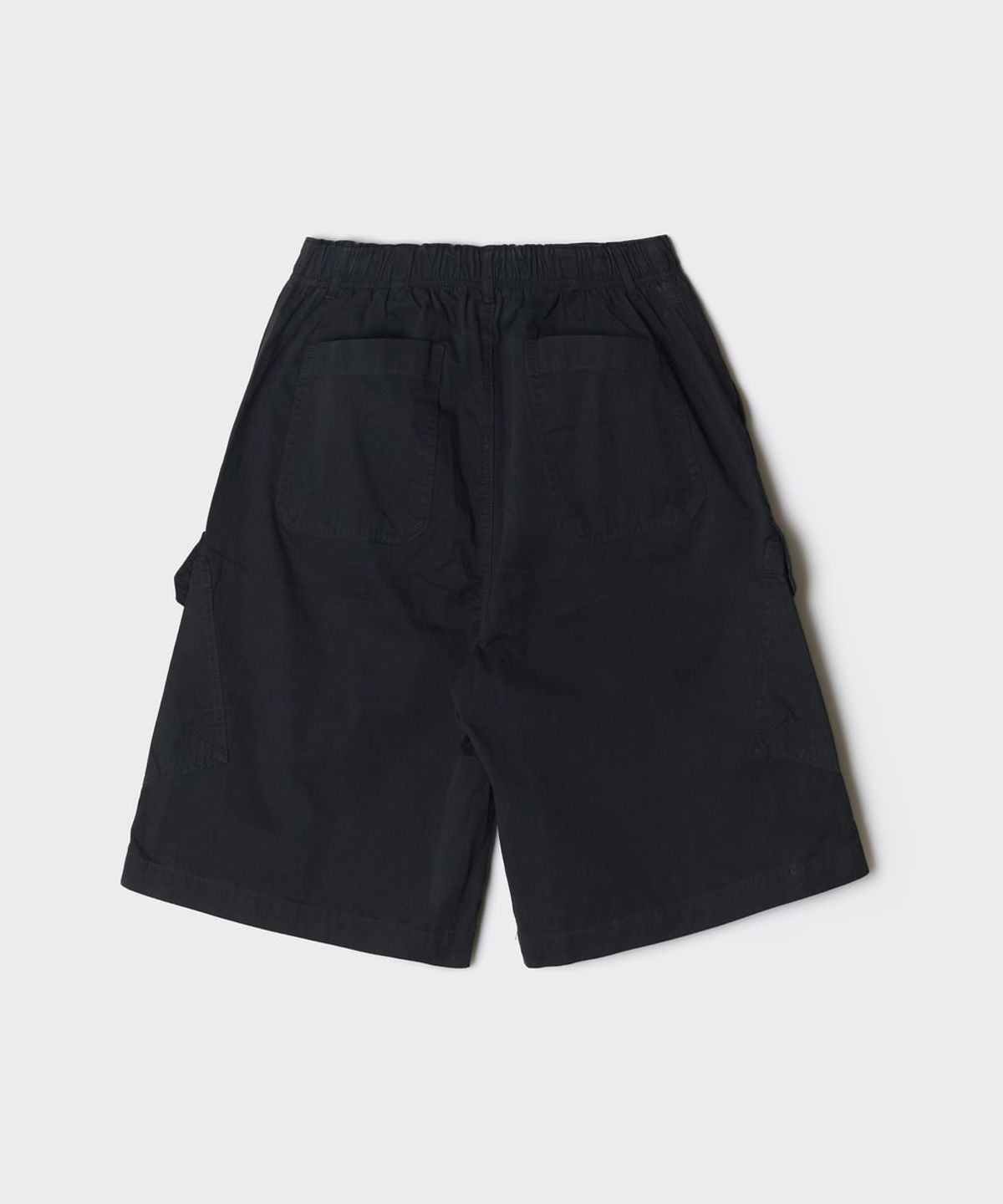 스파오(SPAO) 사선 카고 버뮤다 쇼츠_SPTHG26C01