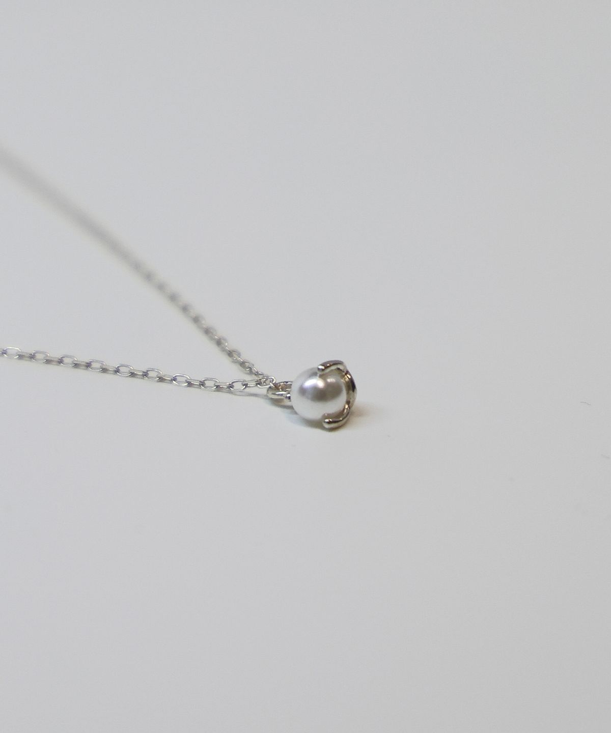 페브오어(FEBOR) Tulip pearl necklace_silver