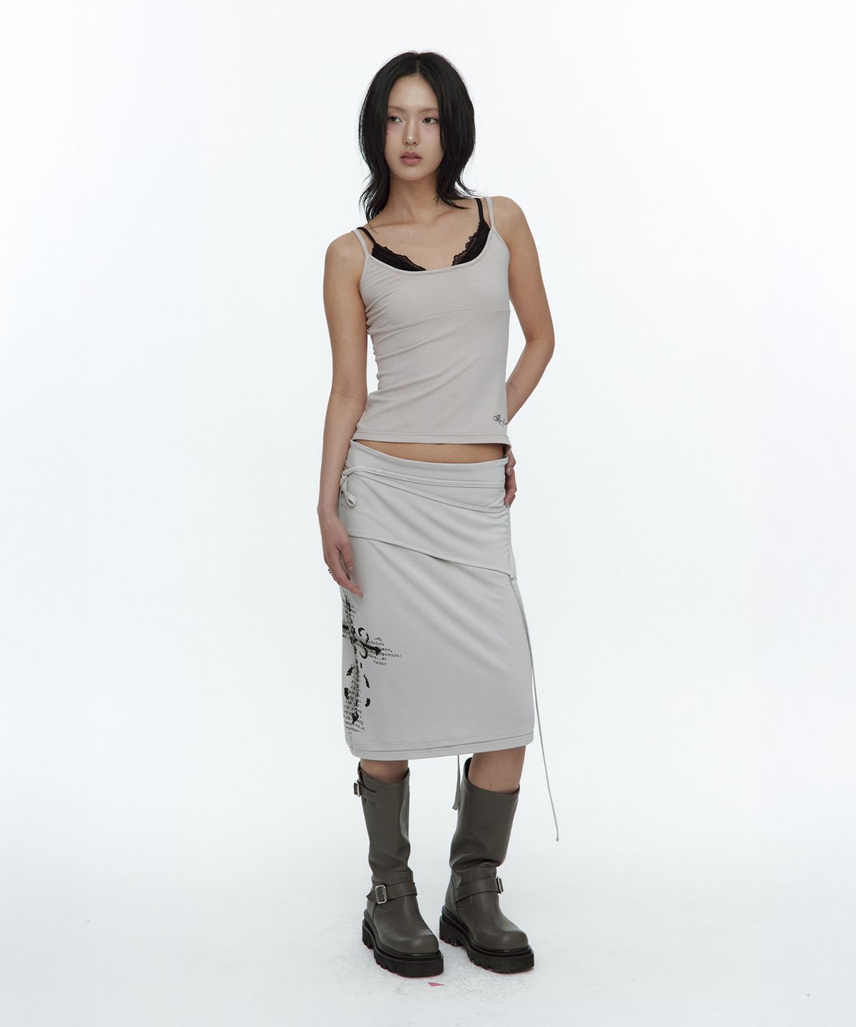 러프넥(ROUGHNECK) Asymmetric Panel Skirt Fog