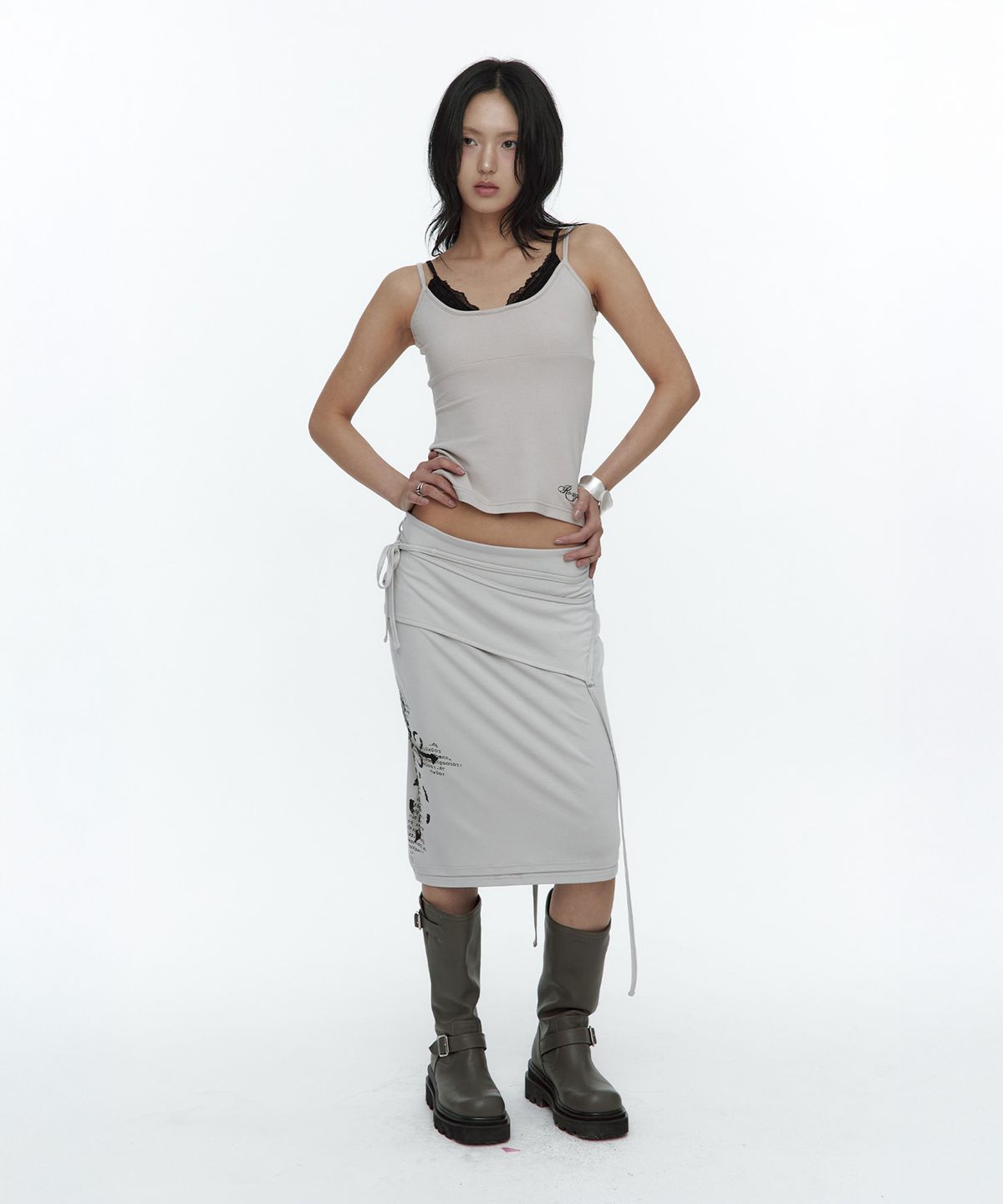 러프넥(ROUGHNECK) Asymmetric Panel Skirt Fog