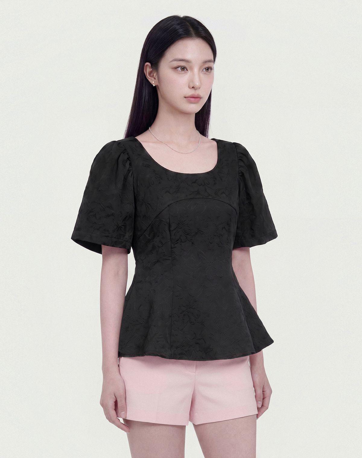 지에마르(GIEMAR) MUSE FLARE BLOUSE BLACK 뮤즈 플레어 블라우스 블랙
