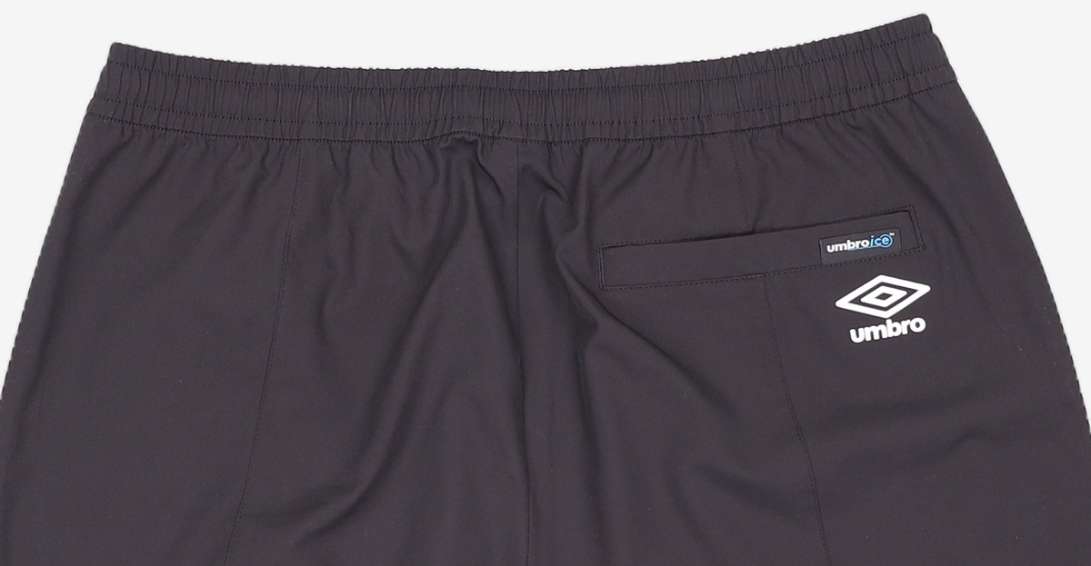 엄브로(UMBRO) 숏팬츠 90