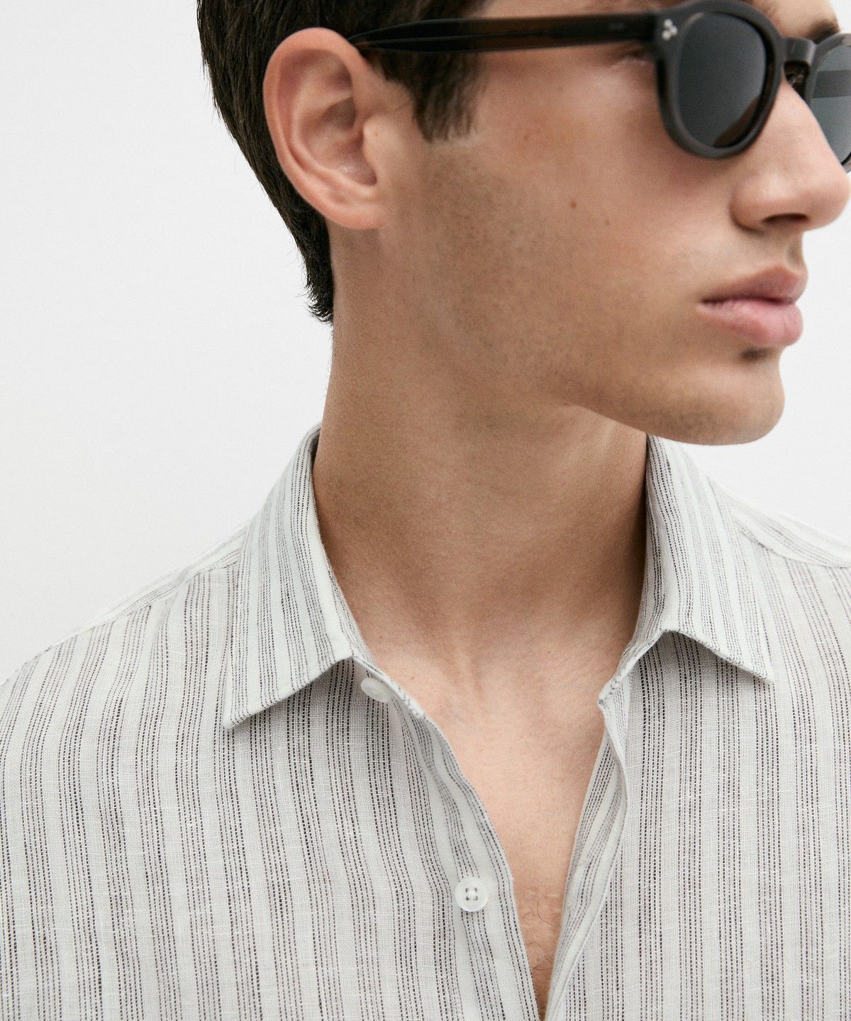 마시모두띠(MASSIMO DUTTI) 100% 린넨 레귤러 핏 스트라이프 셔츠