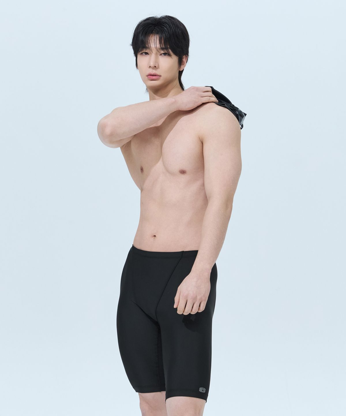 블랙몬스터핏(BLACK MONSTER FIT) 베이직 4부 실내 수영복(BLACK) / BM260119
