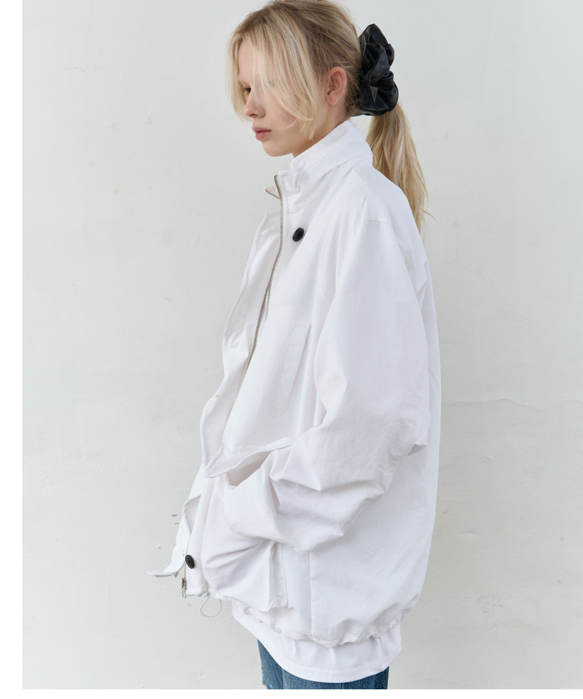 서란(SEORAN) Nylon Hoodie Blouson Jumper_White