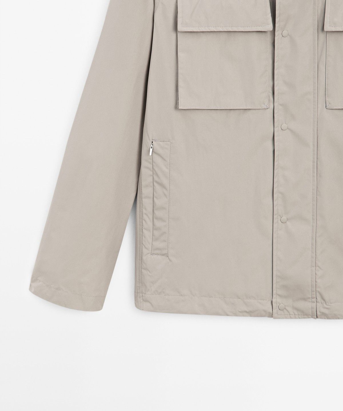 마시모두띠(MASSIMO DUTTI) 테크니컬 소재 포켓 디테일 자켓