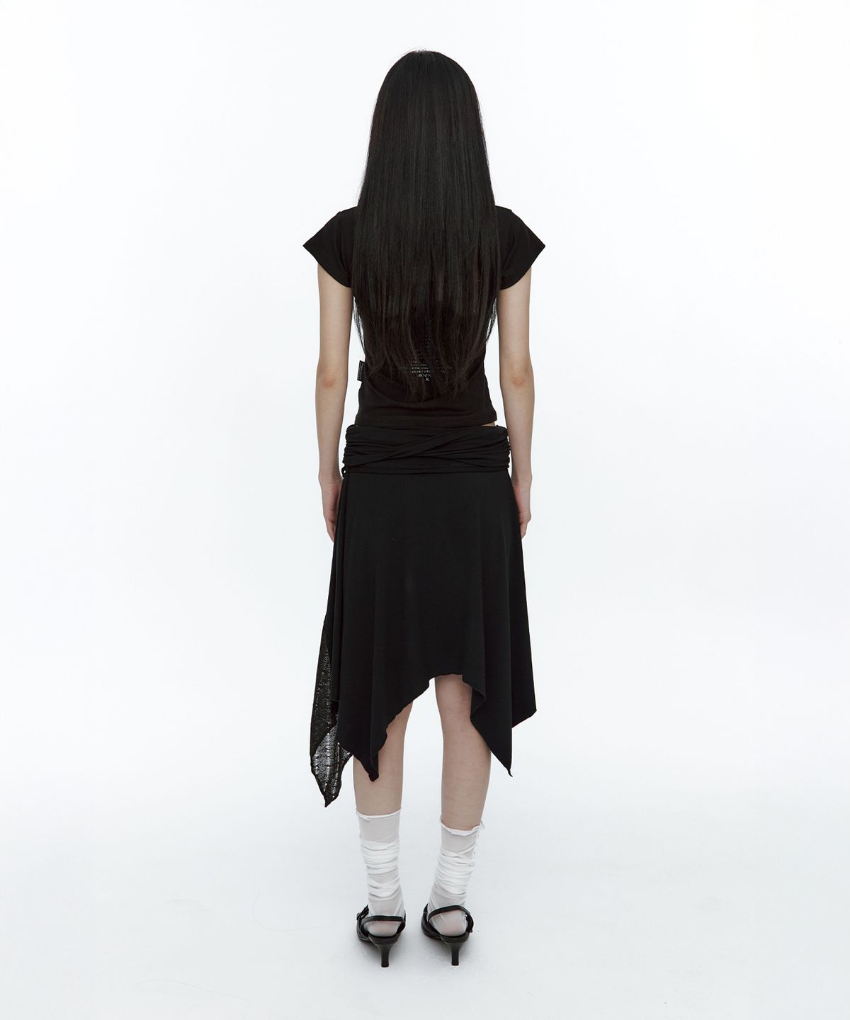 러프넥(ROUGHNECK) Knit Layer Drape Skirt Black