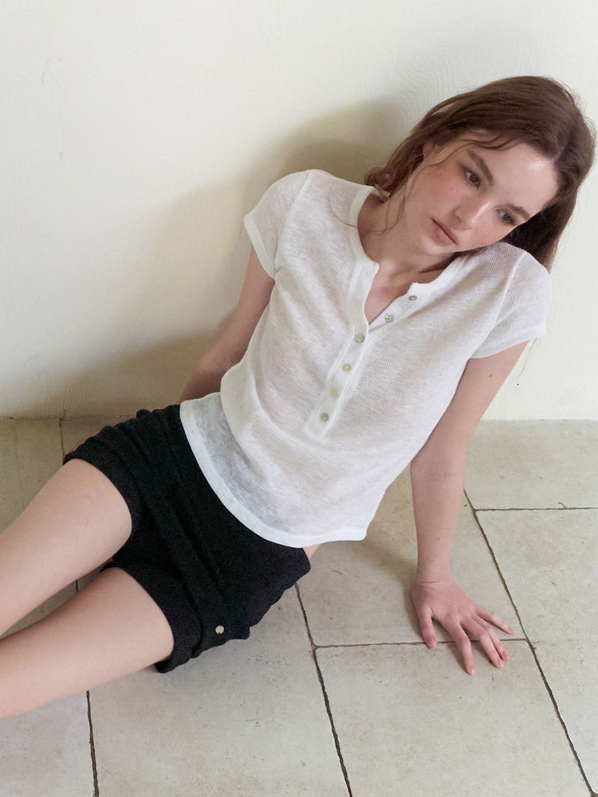 에트몽(ETMON) Half Open Button T-Shirt, White