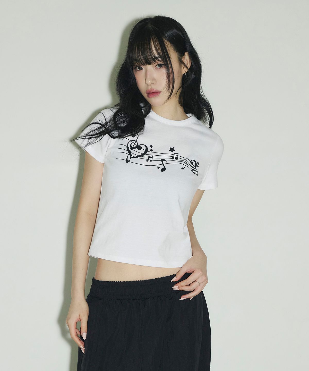 슬릭글로우(SLEEKGLOW) 필 마이 리듬 티셔츠[화이트]