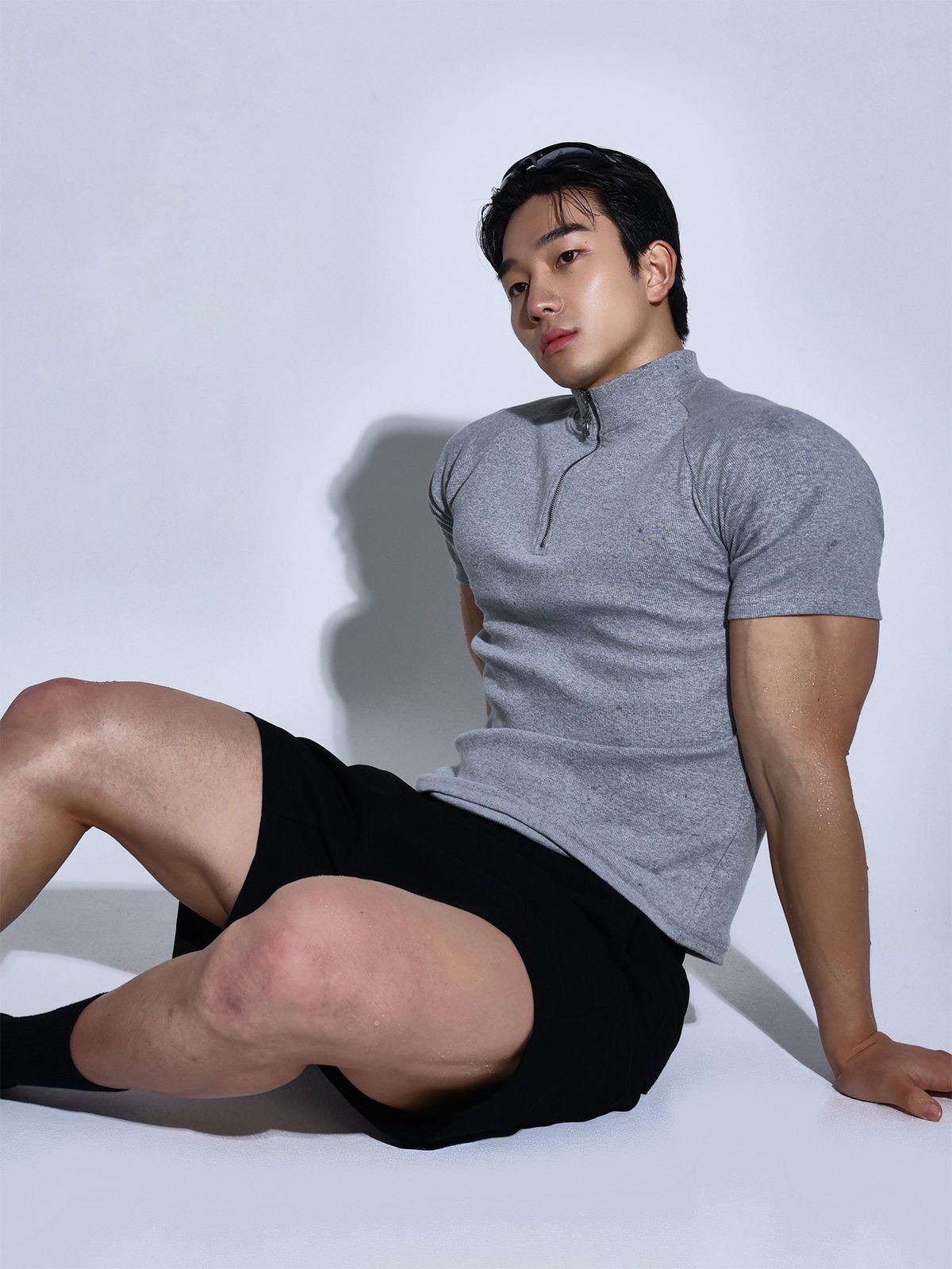 핸틀(HENTLE) 스트레치 웨이스트 우븐 숏팬츠