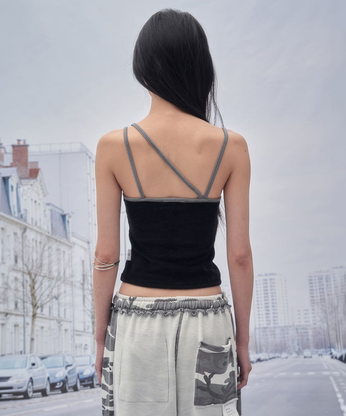솜속(SOMSOC) DELL TERRY SLEEVELESS TOP_BLACK