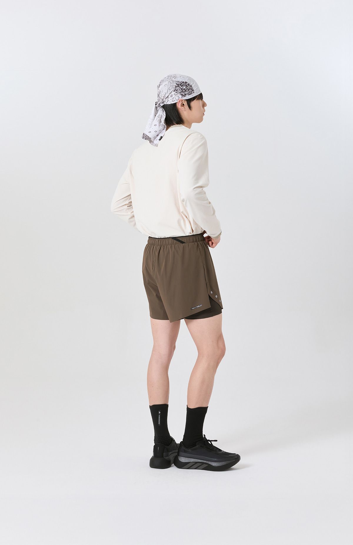 프라이데이세븐(FRIDAYSEVEN) 러닝쇼츠 Ventra Run Shorts 5인치 br (2in1) mens