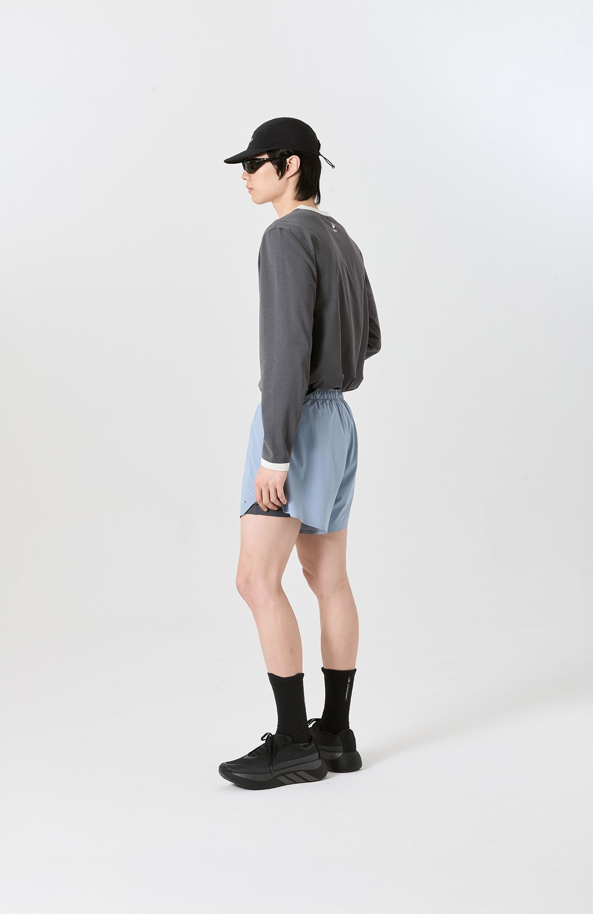 프라이데이세븐(FRIDAYSEVEN) 러닝쇼츠 Ventra Run Shorts 5인치 bl (2in1) mens