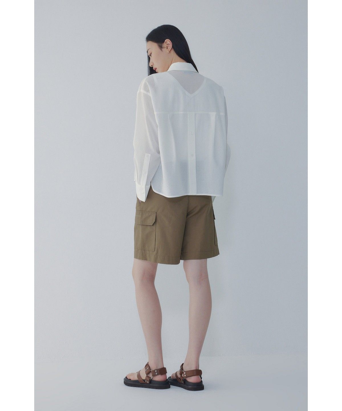 보브(VOICE OF VOICES) 텍스처드 시어 크롭 블라우스_화이트 7156360002