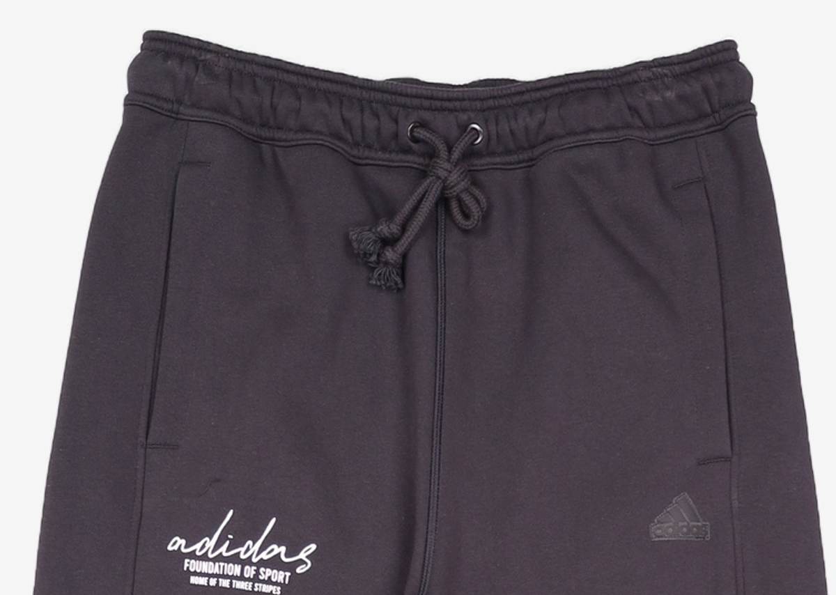 아디다스(ADIDAS) 시그니처 그래픽 엠브로이더리 플리스 스트레이트 레그 팬츠 IY1470 L