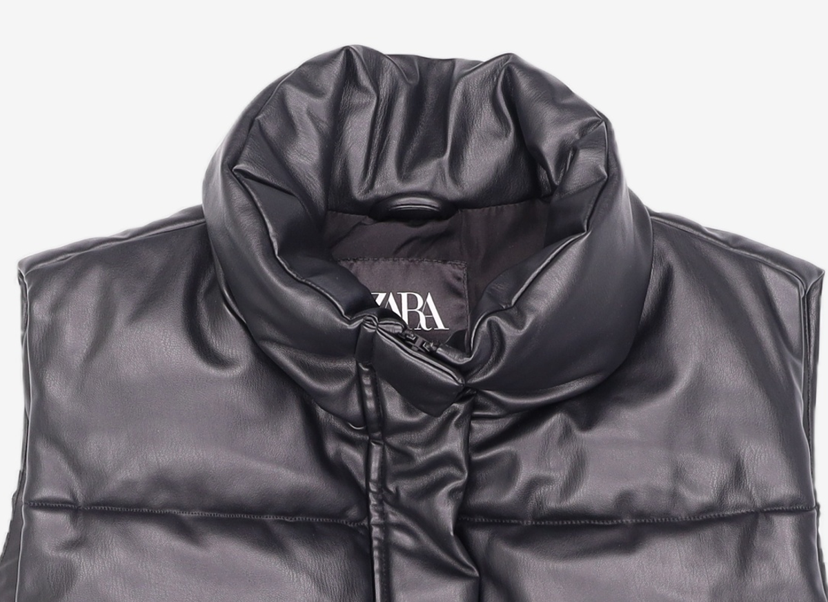 자라(ZARA) 패딩 베스트 L