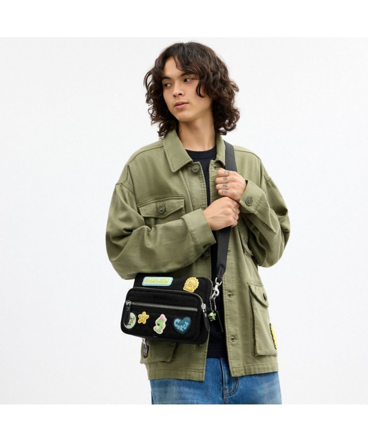 코치(COACH) 코치 x 브레인 데드 다코타 크로스바디 백 인 시그니처 나일론 위드 패치 CFD99 BLC