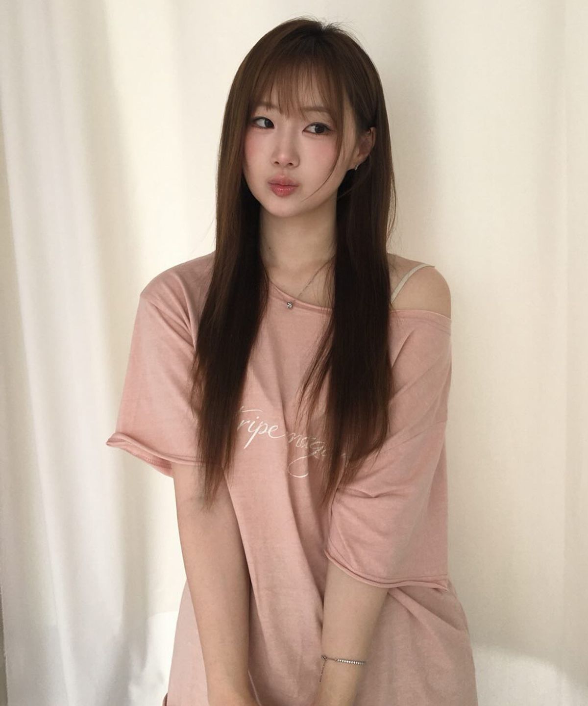 스트라이프마가린(STMG) 레터링 마가린 원숄더 반팔 핑크