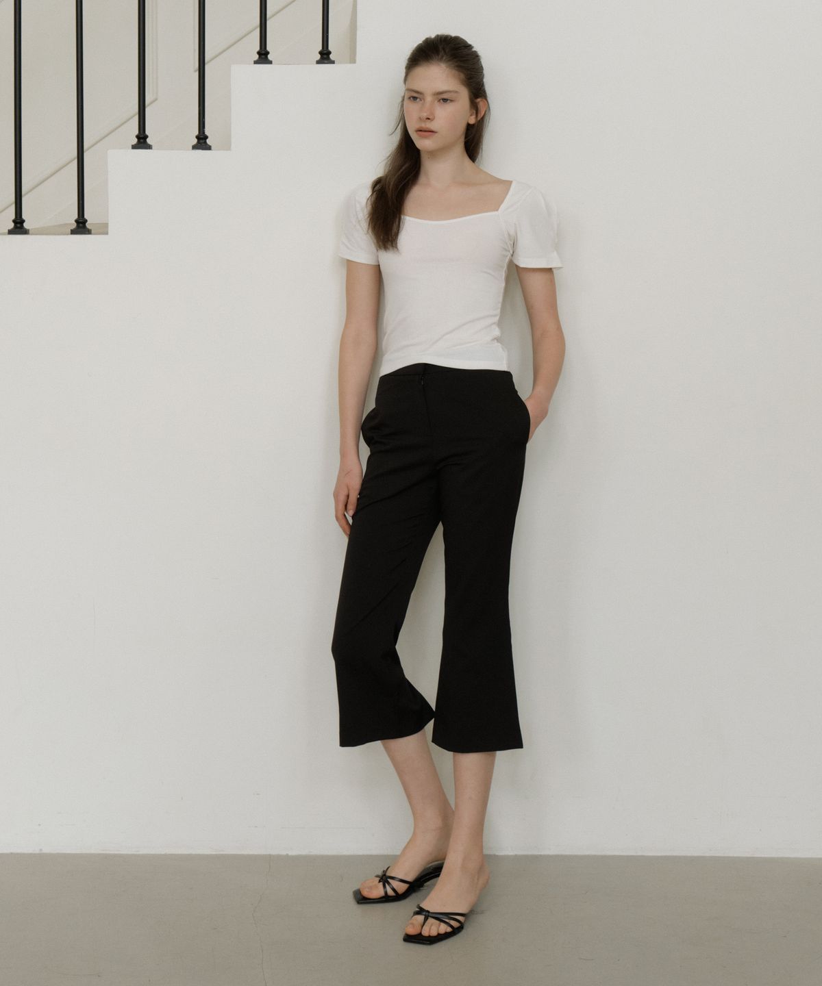 리올그(REORG) GIR CAPRI PANTS BLACK