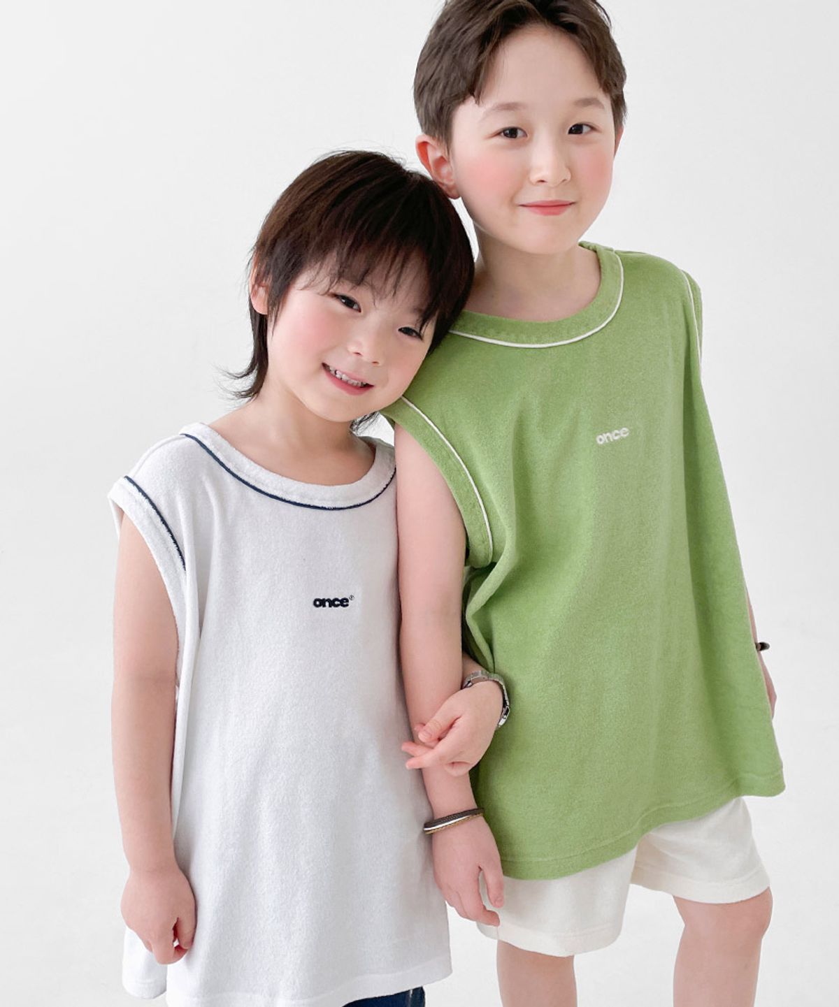 베리클로젯(BERRYCLOSET) 로렌 테리 상하세트