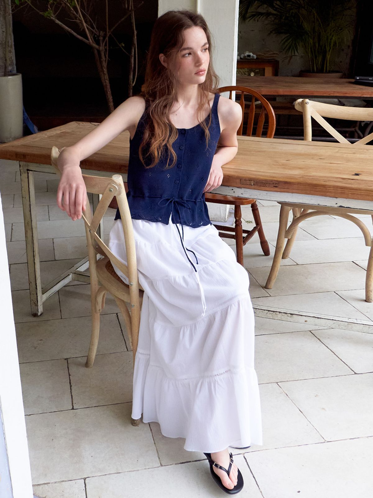 에트몽(ETMON) Scalloped Eyelet Knit Sleeveless, Navy