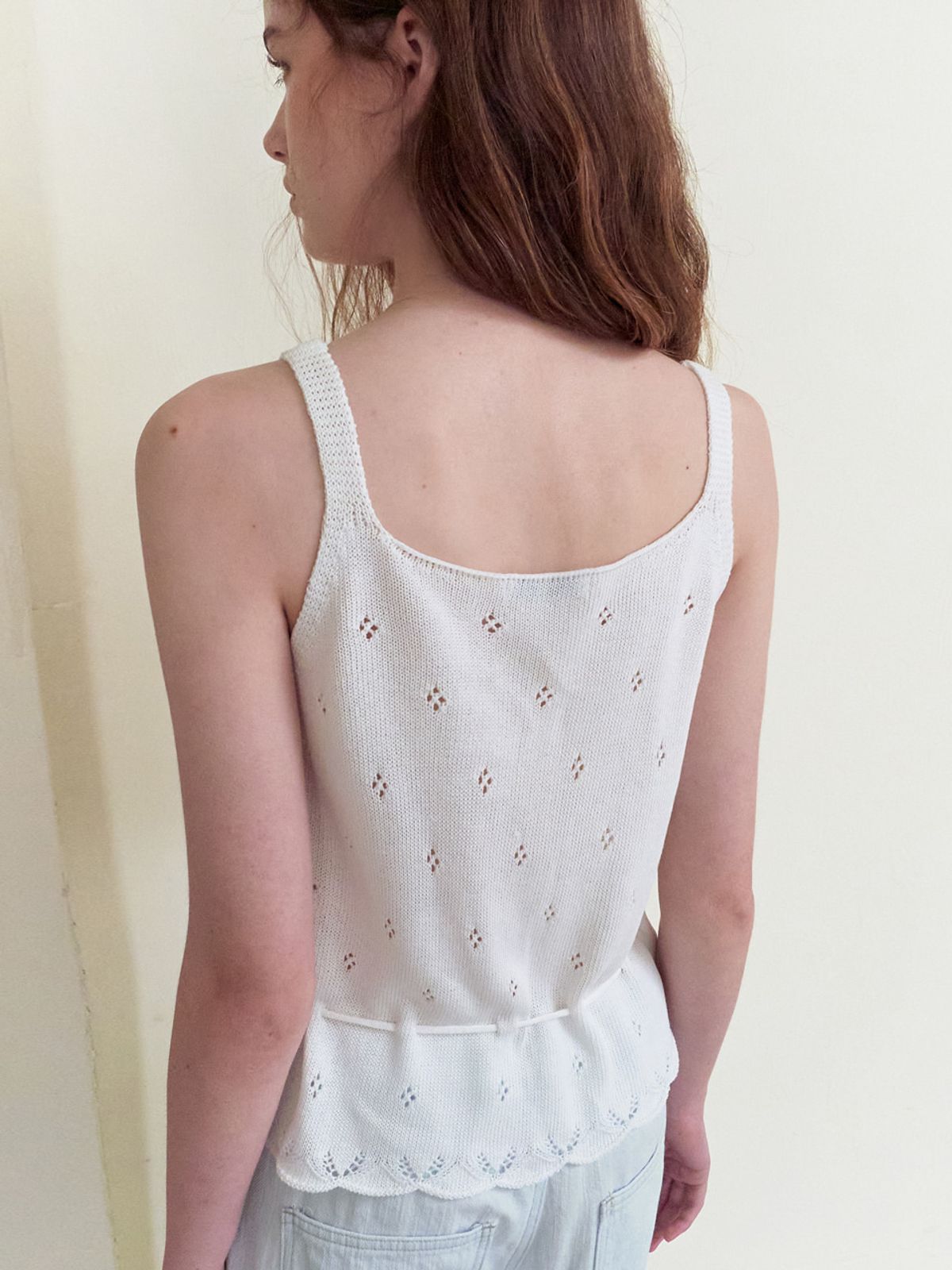 에트몽(ETMON) Scalloped Eyelet Knit Sleeveless, Ivory