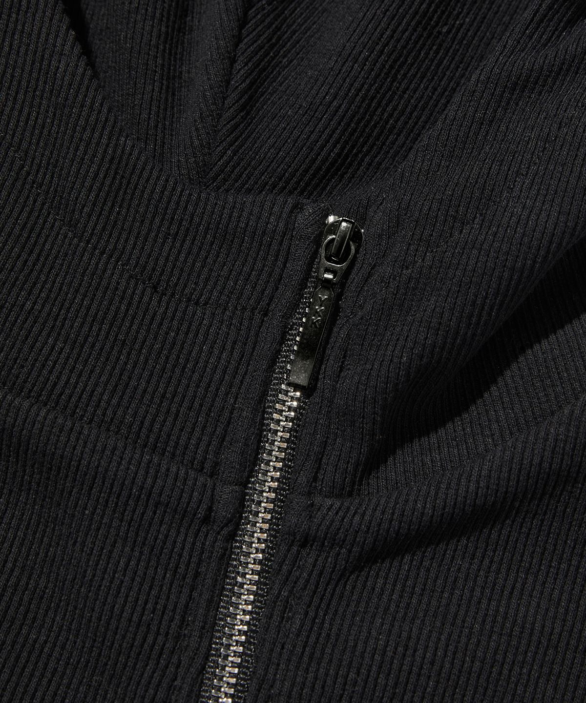 스웨이드(SUADE) SIDE ZIPPER ZIP UP [BLACK]