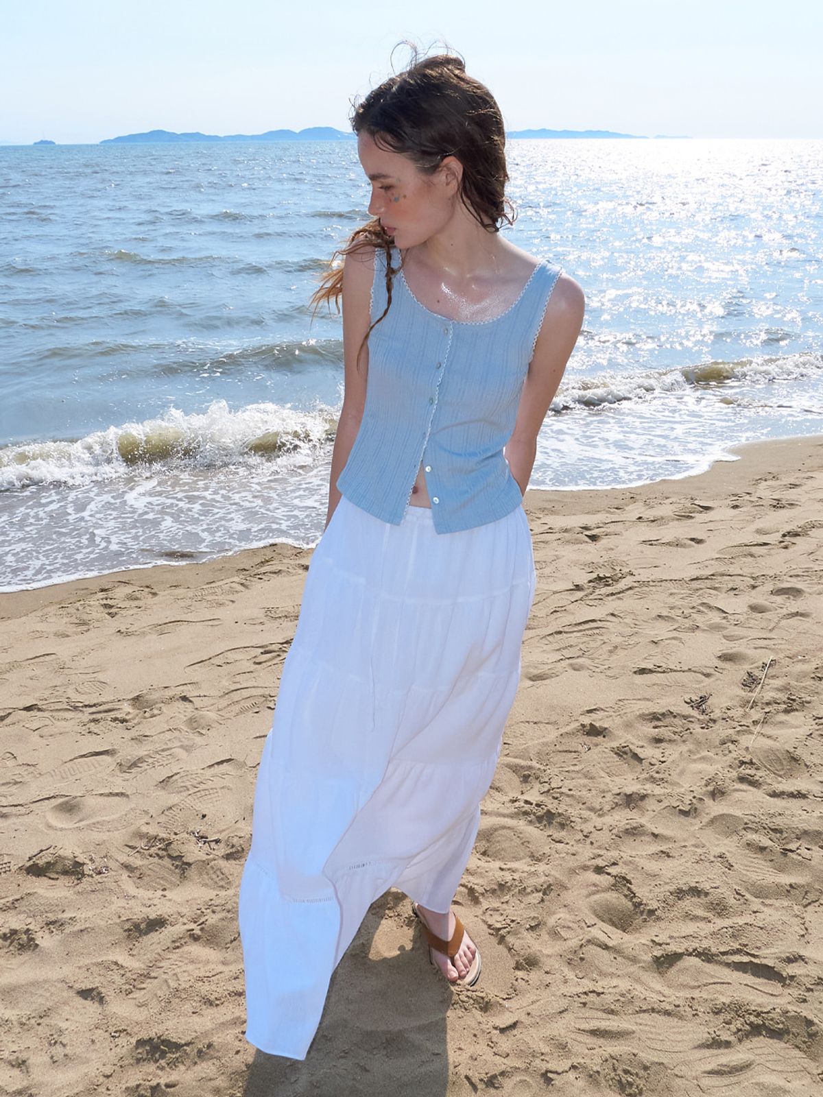 에트몽(ETMON) Lace-Trim Button Sleeveless, Light Blue