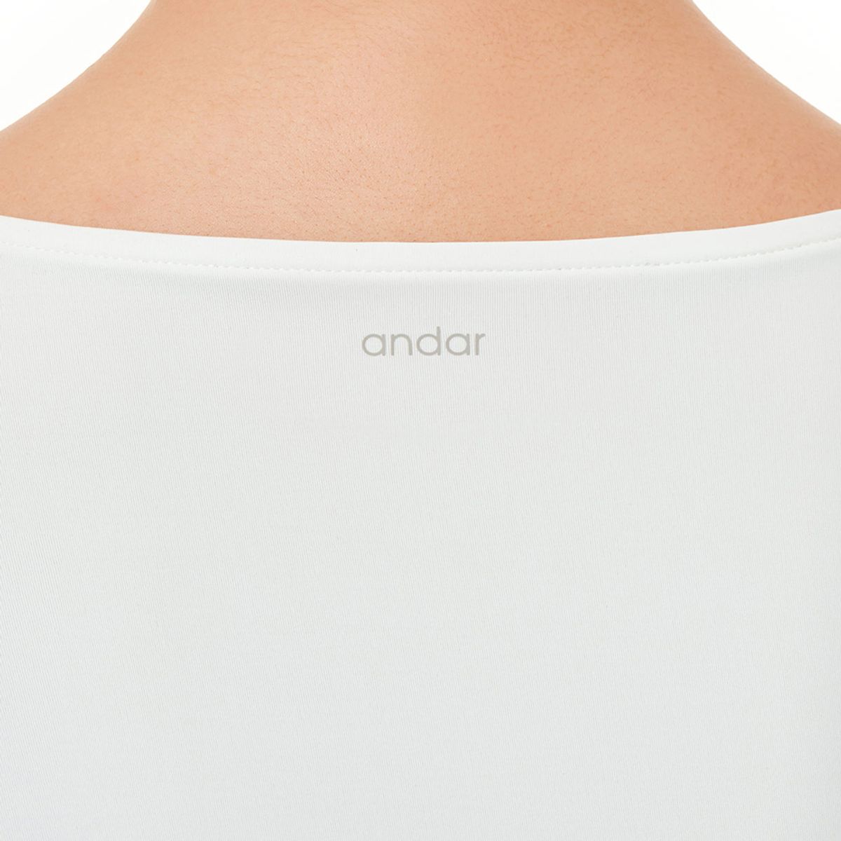 안다르(ANDAR) 풀앤비치 셔링 래쉬가드