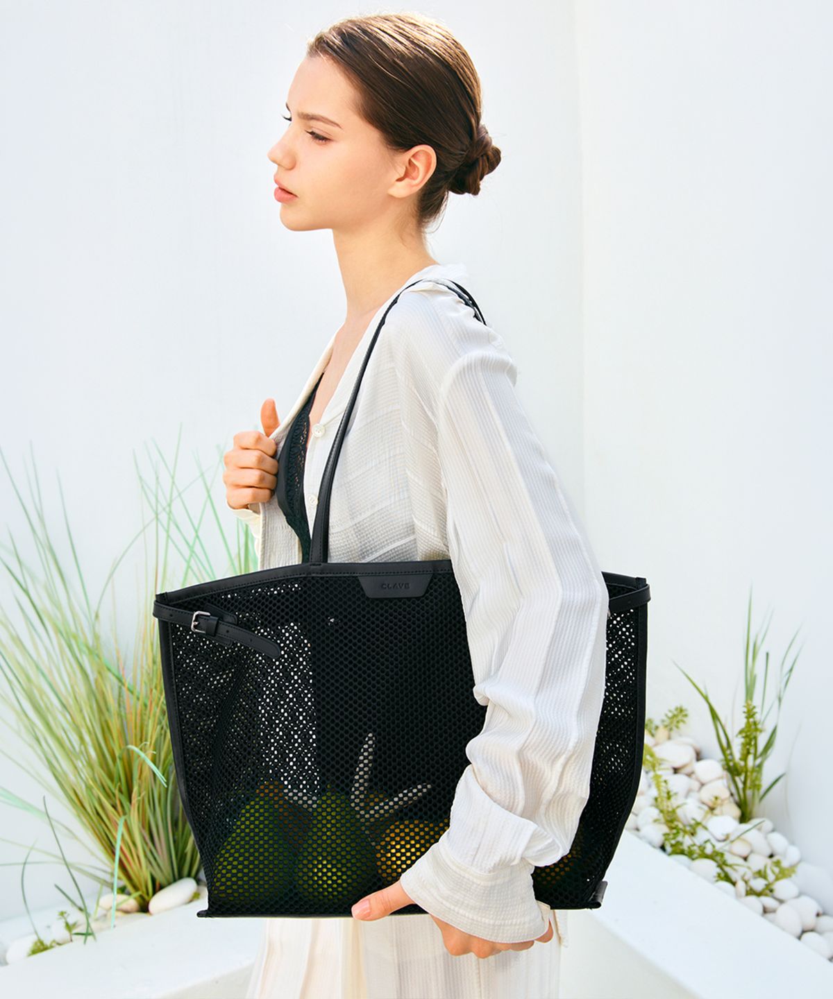 끌라베(CLAVE) 니나 블랙 토트백 (NINA Black Tote Bag)