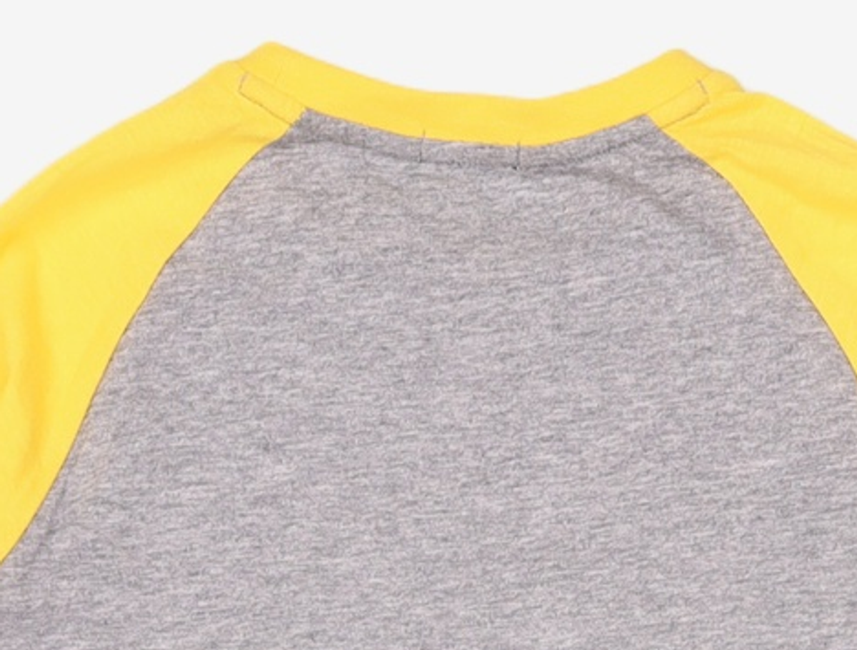 스타일 베네통(STILE BENETTON.) 긴소매 티셔츠 145