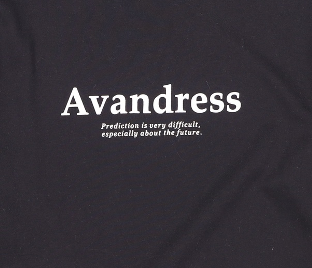 어반드레스(AVANDRESS) 맨투맨/스웨트셔츠 M