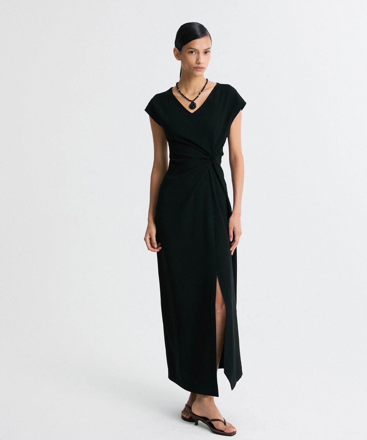리이(RE RHEE) TWISTED WAIST ASYMMETRIC HEM DRESS