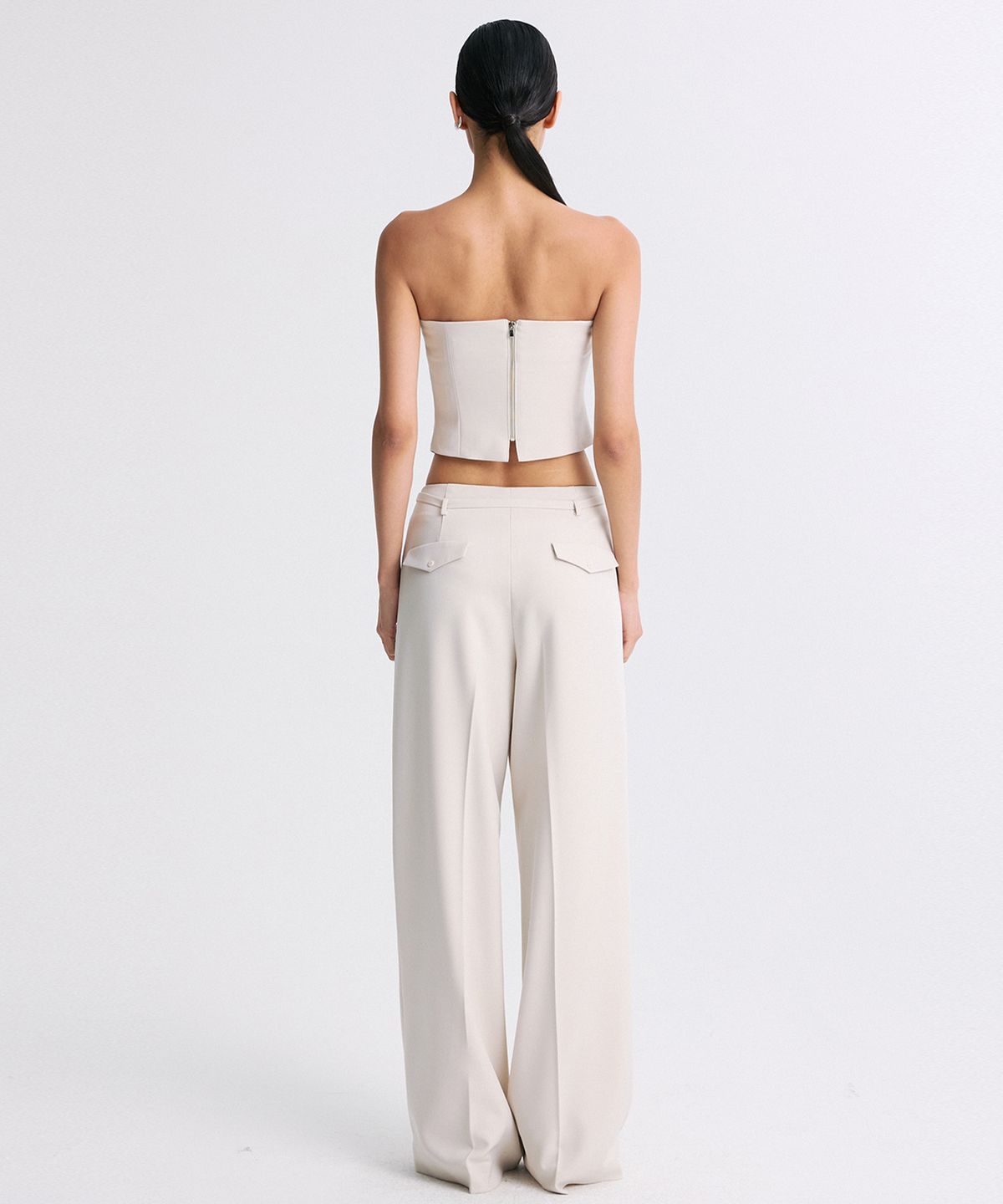 리이(RE RHEE) STRAIGHT LEG BELTED TROUSER CREAM