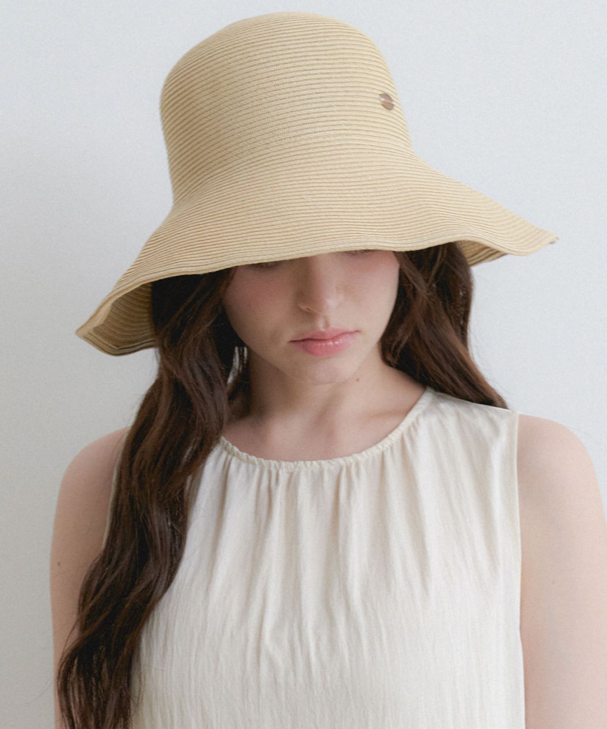 할렌(HALDEN) wide pendant bucket hat (C079_ivory)