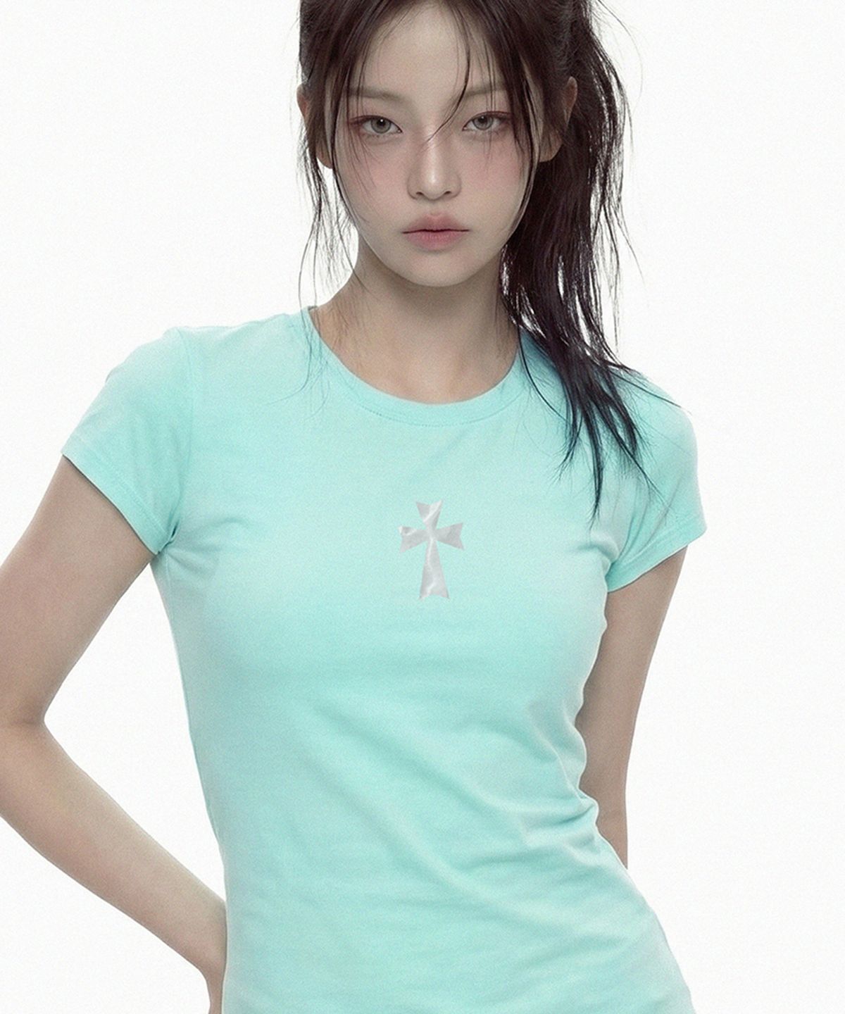그레이버(GRAVER) [WOMAN]CROSS_베이비티_3color